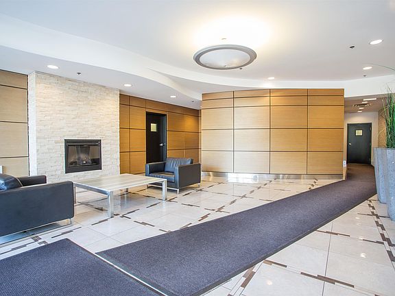 3rd image of 12069 Harris Rd #802