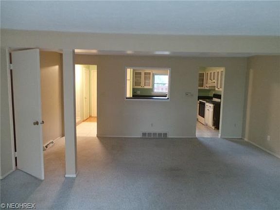 4th image of 6474 Concord Dr Suite 8