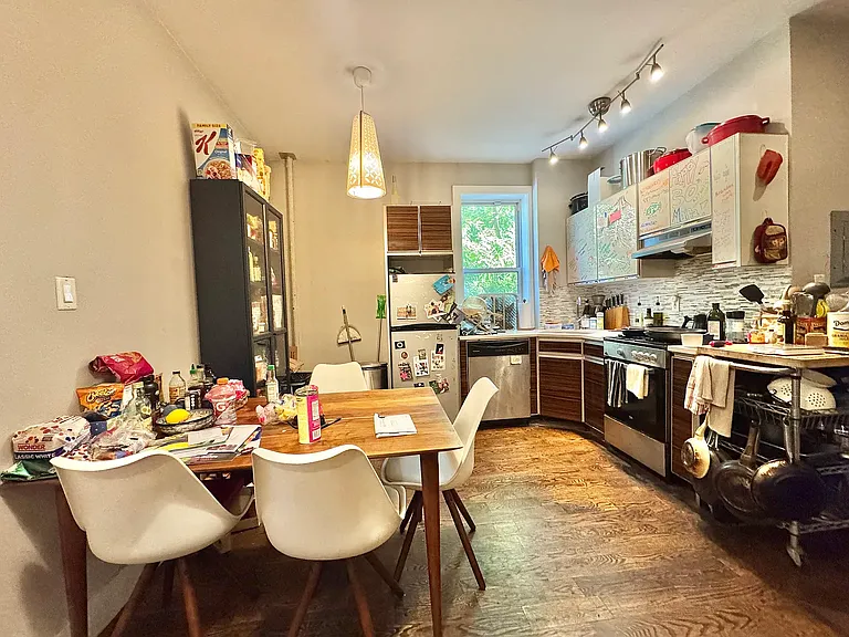 552 Lincoln Pl #2B — Photo 10