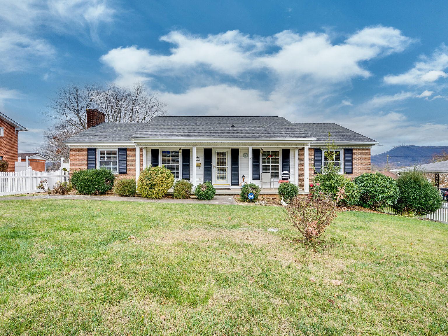 1005 Lake St, Kingsport, TN 37660 Zillow