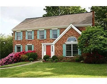 2604 Dogwood Ct photo 1