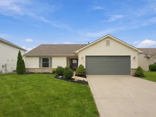 229 El Dorado Trl E, Fort Wayne, IN 46825