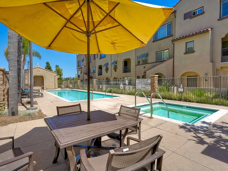 1576 Castillo Way — Photo 42