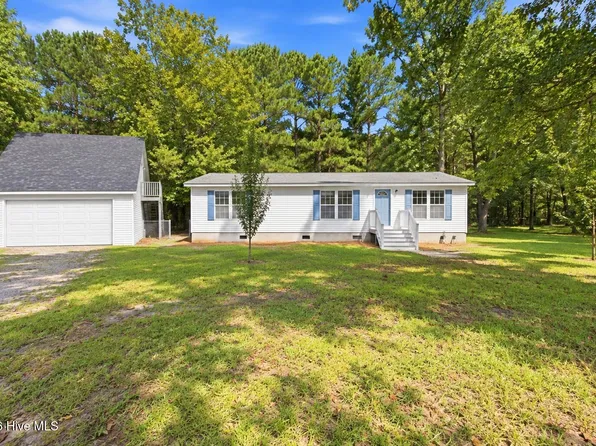 38 Thompson Court, Rocky Point, NC 28457