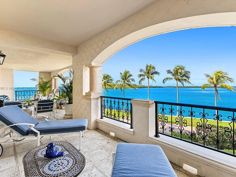 5221 Fisher Island Dr #5221 — Photo 5