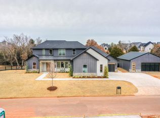 411 Old Creek Rd, Edmond, OK 73034