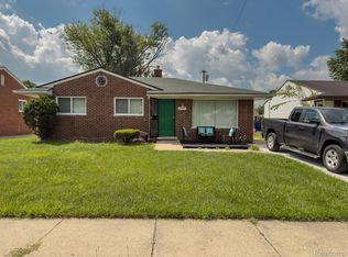 29171 Carlton St, Inkster, MI 48141