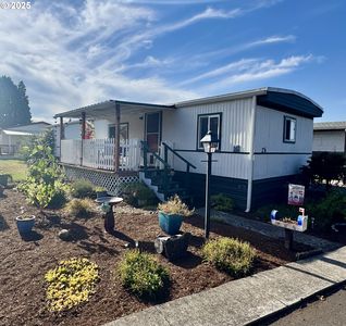 1225 W 10th Ave Unit 26, Junction City, OR, 97448