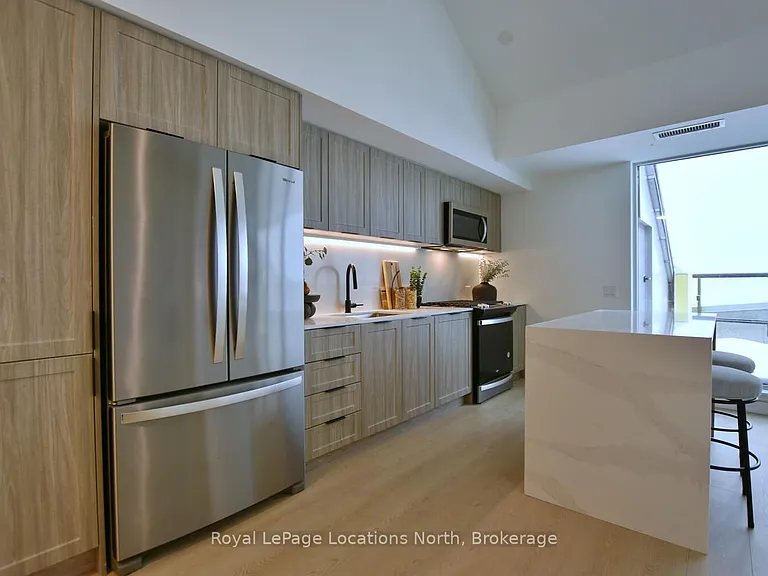 31 Huron St #603 — Photo 12