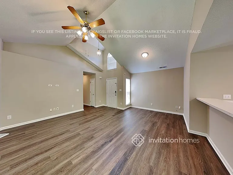 11200 Astoria Dr — Photo 3