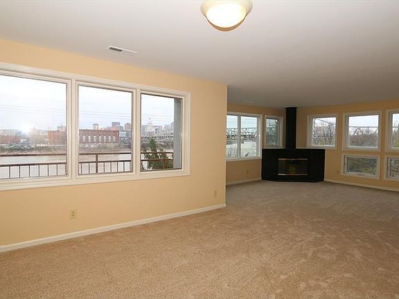 Living Room w/ Fireplace