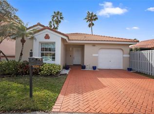 1230 Garden Rd, Weston, FL 33326