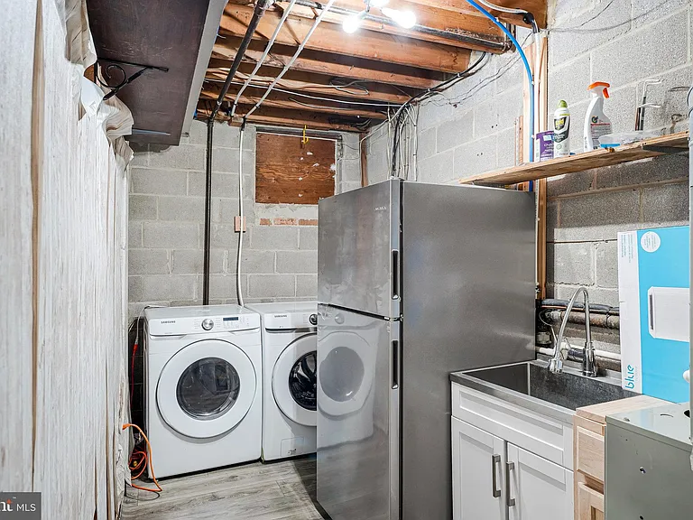 14707 Bentley Sq — Photo 6