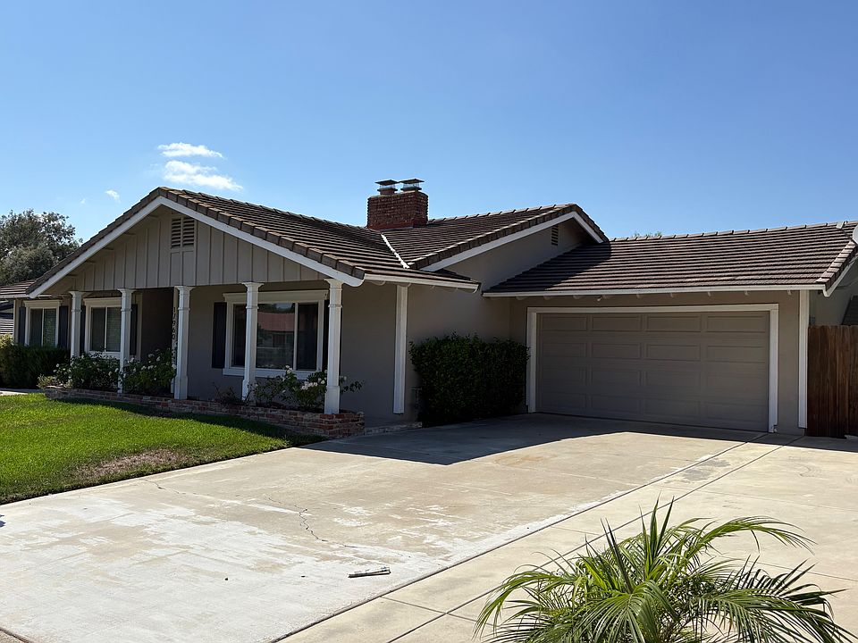 1st image of 17960 Mirasol Dr