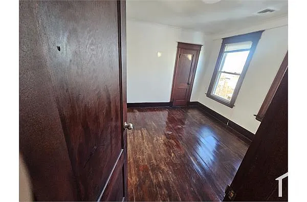 Building Photo - 626 Washington Ave #3