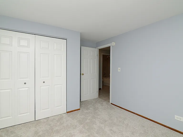 930 Sharon Ln — Photo 24