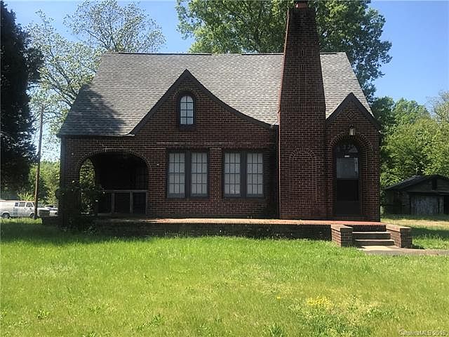 1st image of 2339 W Front St