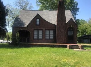 2339 W Front St, Statesville, NC 28677