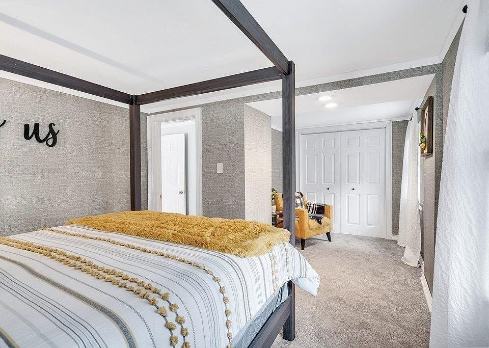 1st image of 79 Hallron St