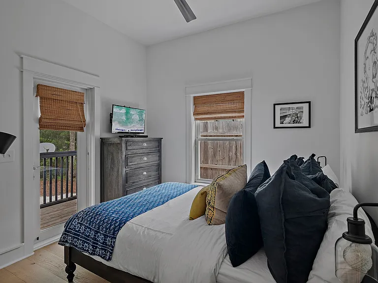 52 Summer Breeze Ln — Photo 25