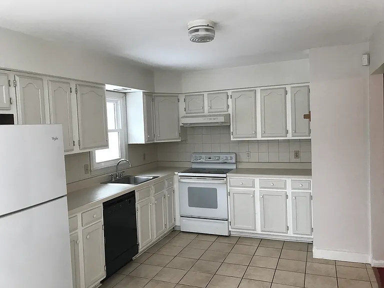 8 Deer Ridge Rd — Photo 16