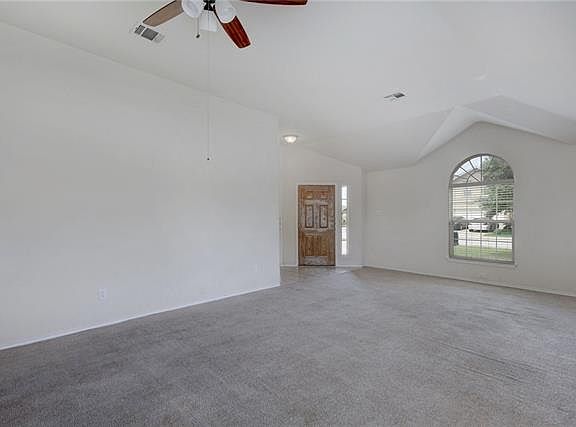 5th image of 134 Campos Dr