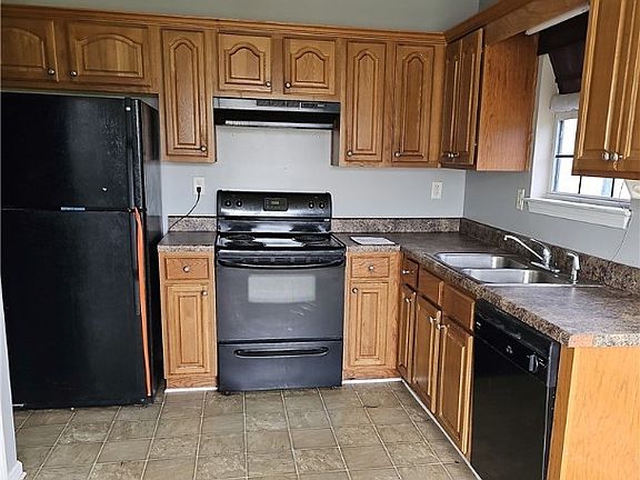 3rd image of 3211 Cherrystone Ave