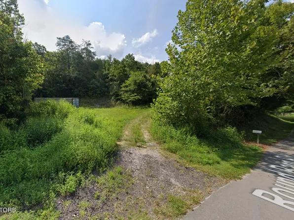 1644 Round Barn Rd, Powder Springs, TN 37848