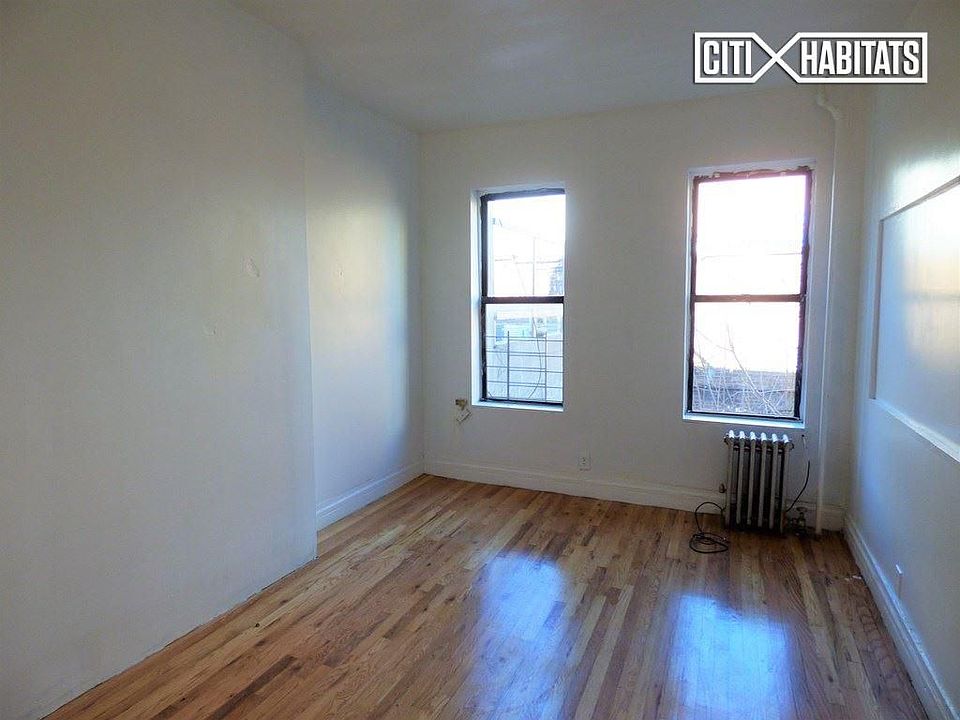 2nd image of 499 Dekalb Ave #1
