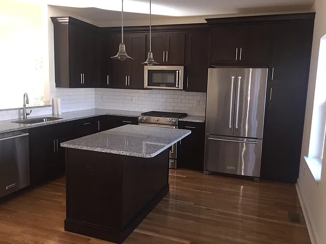 609 Haverford Ave — Photo 7