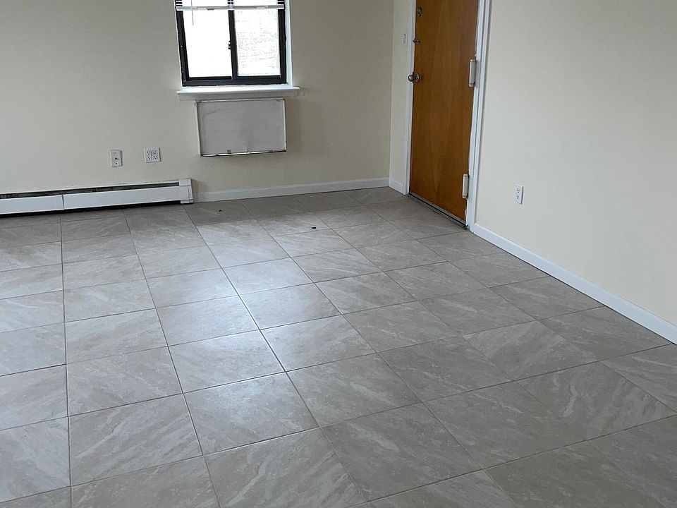 2nd image of 8907 N Conduit Ave #3A