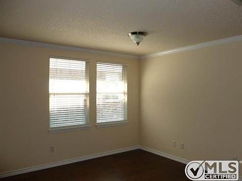 4th image of 5049 River Rock Blvd