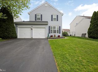 42 Clydesdale Dr, Burlington, NJ 08016