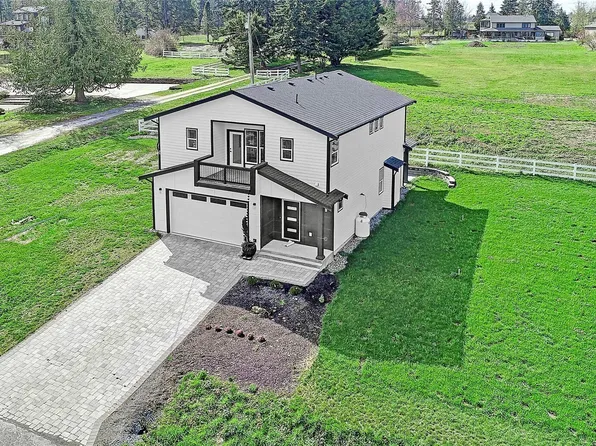 1458 Larkspur Lane, Camano Island, WA 98282