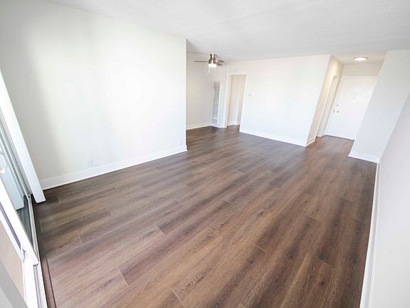 4th image of 3252 Overland Ave APT 25