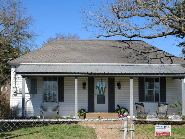 127 County Road 3408, Jacksonville, TX 75766