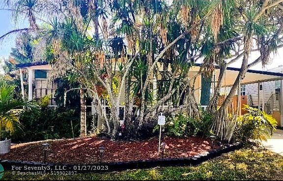 3rd image of 5560 SW 25th Way