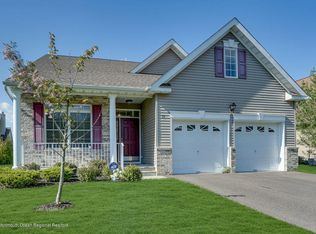 13 Sequoia Pkwy, Ocean, NJ 07712