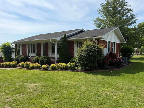2nd image of 183 Southfork Rd