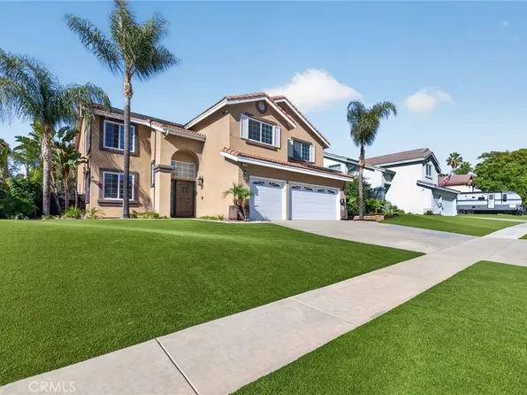 1359 Williamsburg Ln, Corona, CA 92882