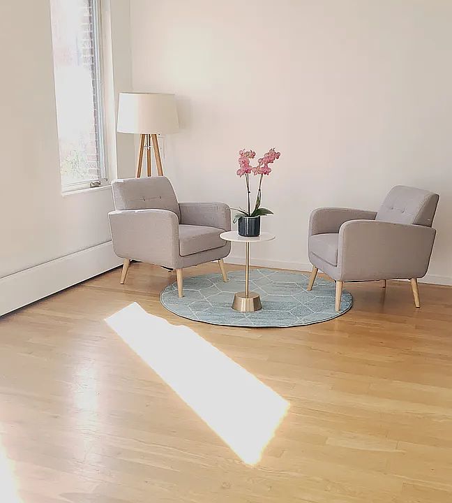 1st image of 105 3rd St #4