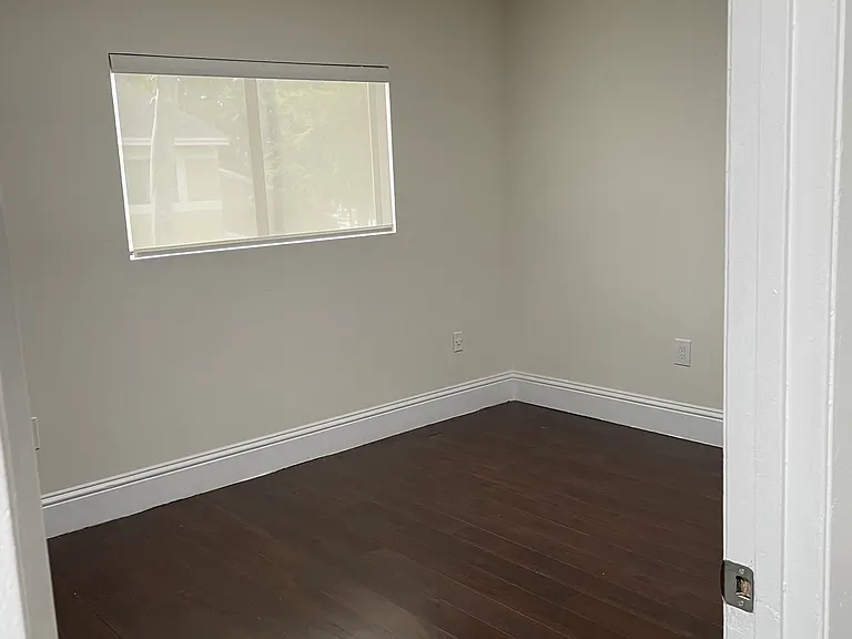 9441 Palm Cir S #9441 — Photo 5