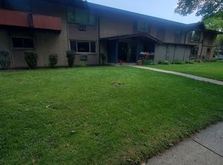 4454 S 14th St APT 1, Milwaukee, WI 53221