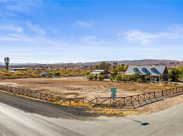 735 Catherine Ave, Moapa Valley, NV 89040