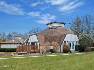 23641 N Kingston Row, Prairie View, IL 60069