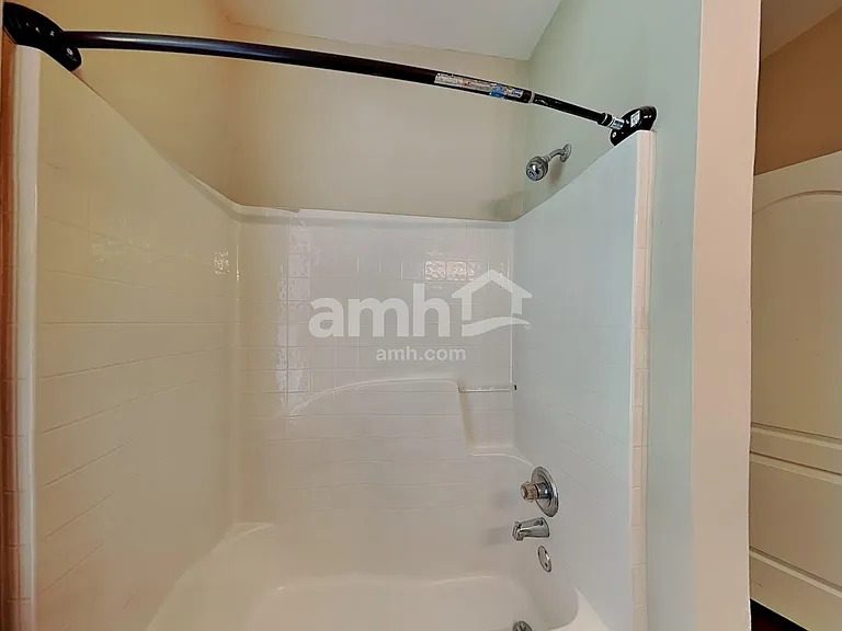 235 Grand Isle Ct — Photo 14