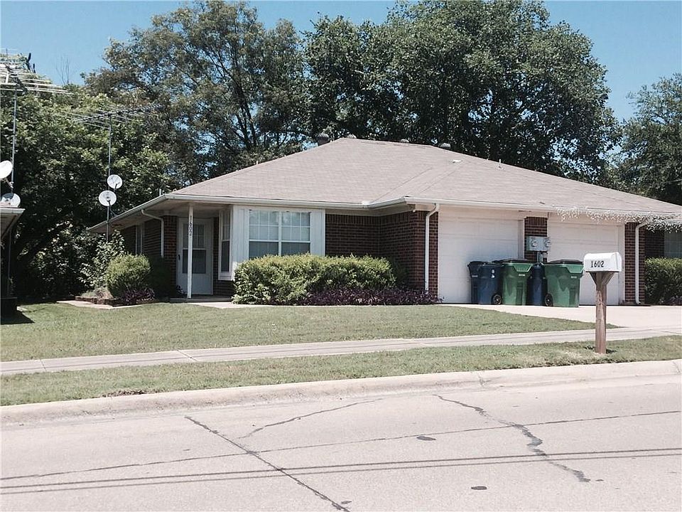 1st image of 1602 W Hunt St