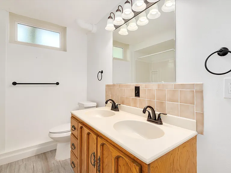 2516 Xavier St — Photo 31
