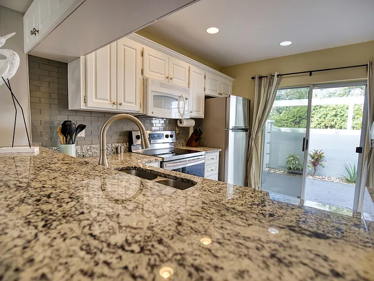208 Cerromar Way S #26 — Photo 21