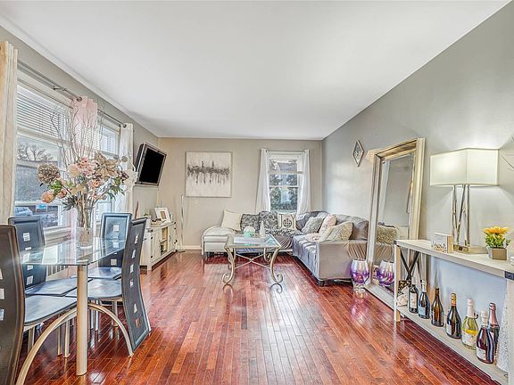 3rd image of 252-23 72nd Ave #162A